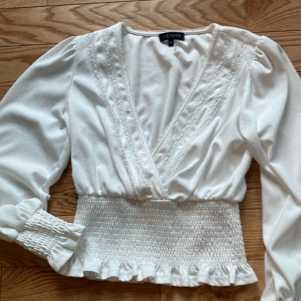 V neck top